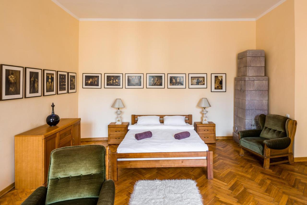 Apartamento Romari Ставропігійська Leópolis Exterior foto
